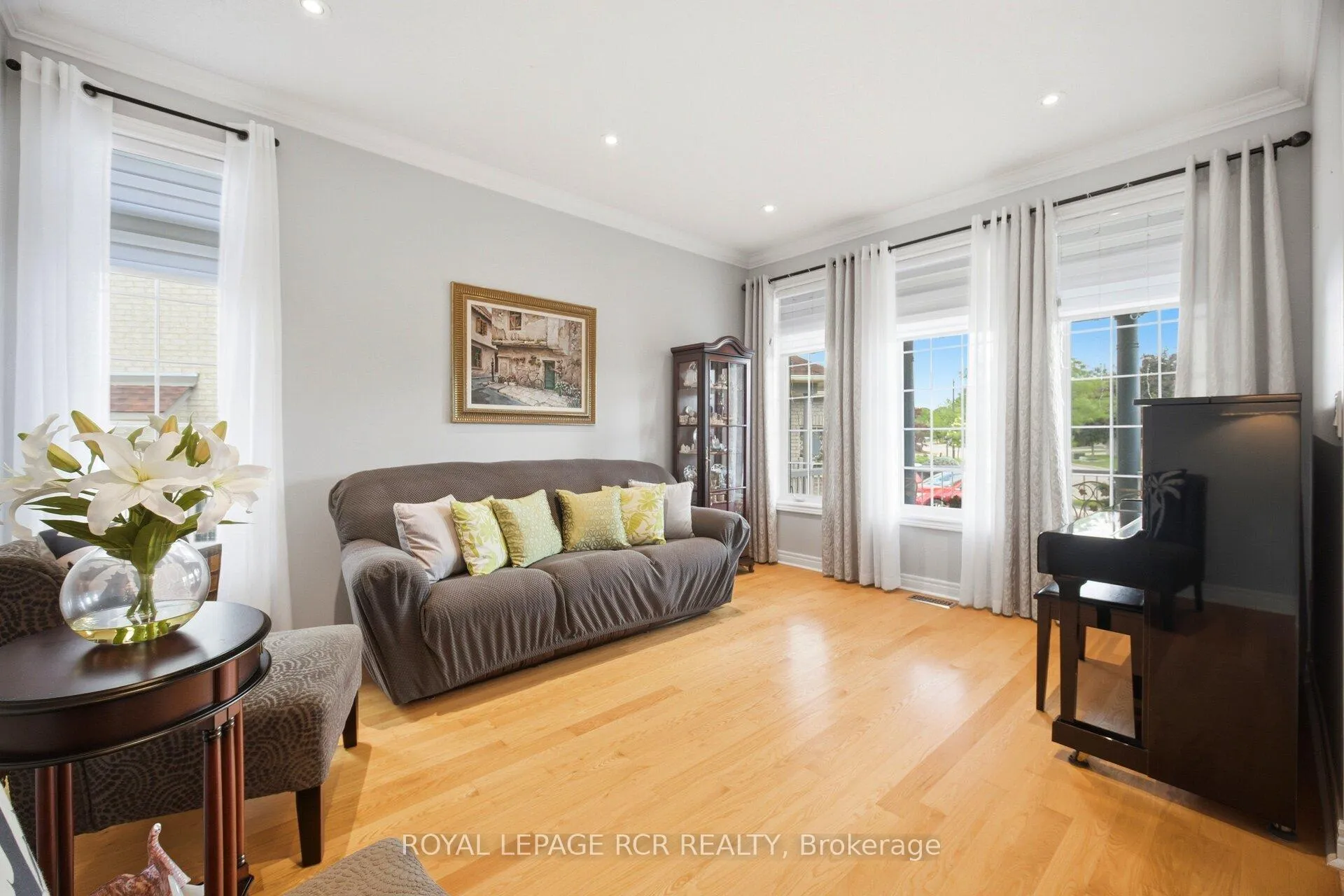 Photo 8 of 939 Brass Winds Place, Mississauga, Meadowvale Village — HOMEH