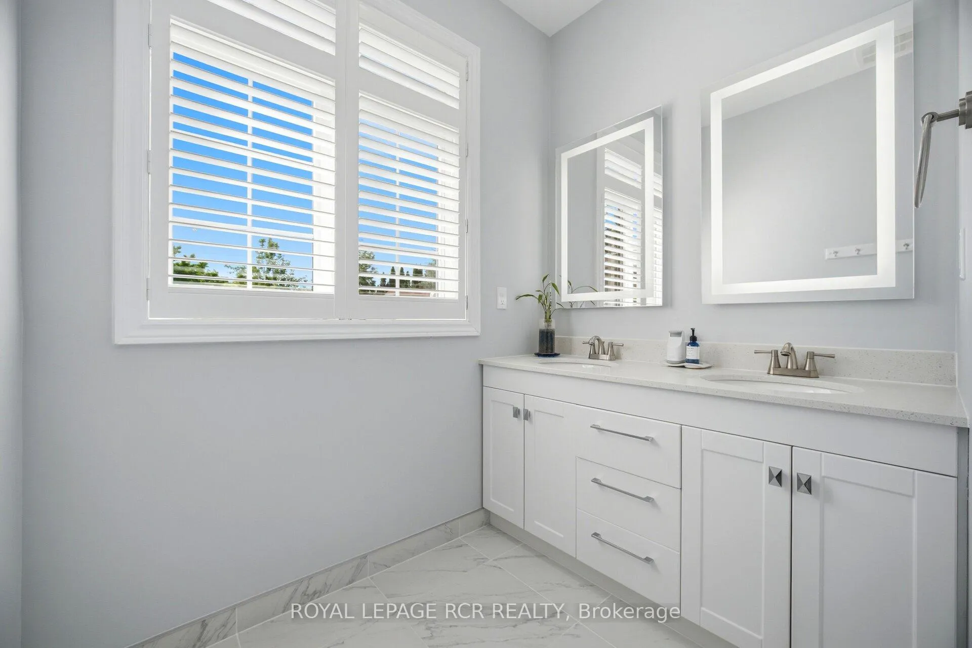 Photo 23 of 939 Brass Winds Place, Mississauga, Meadowvale Village — HOMEH