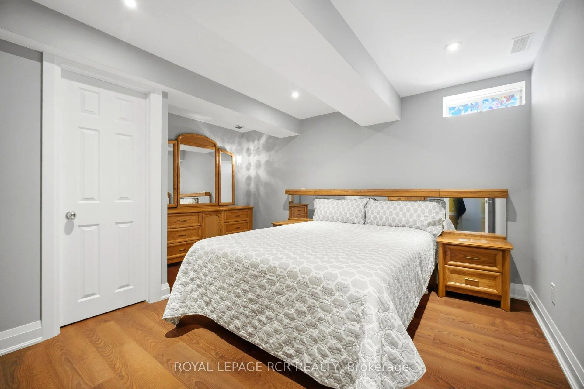 Photo 37 of 939 Brass Winds Place, Mississauga, Meadowvale Village — HOMEH