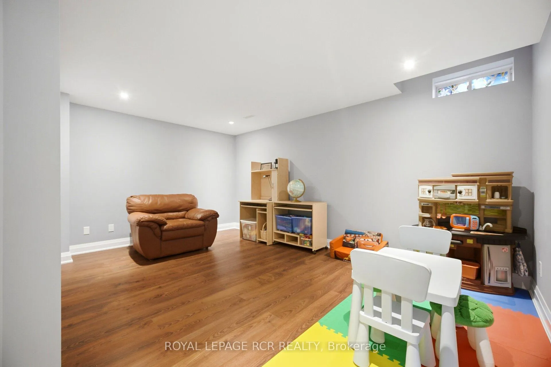 Photo 39 of 939 Brass Winds Place, Mississauga, Meadowvale Village — HOMEH