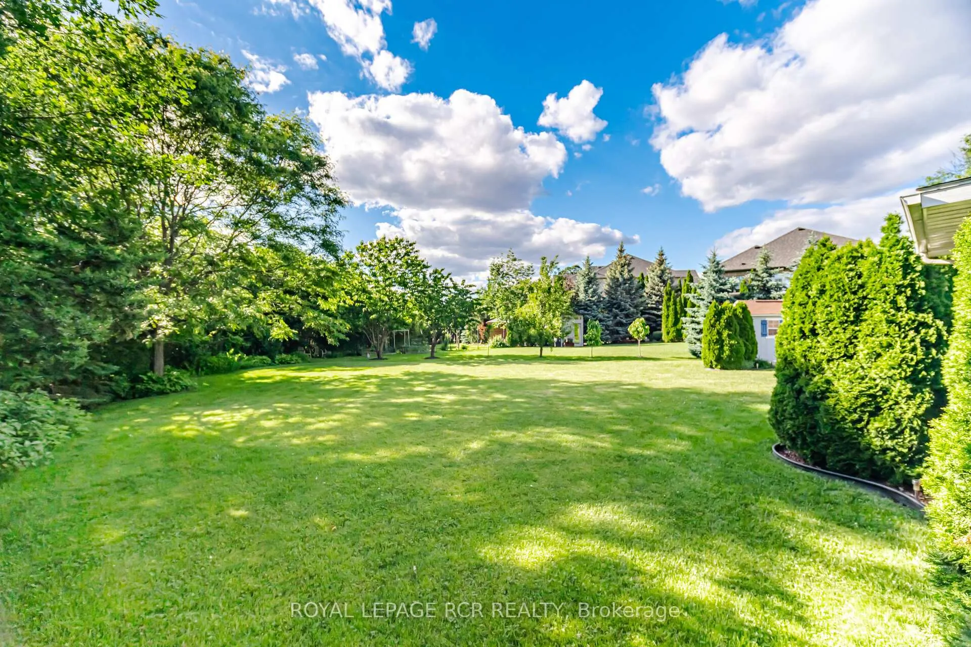 Photo 49 of 939 Brass Winds Place, Mississauga, Meadowvale Village — HOMEH