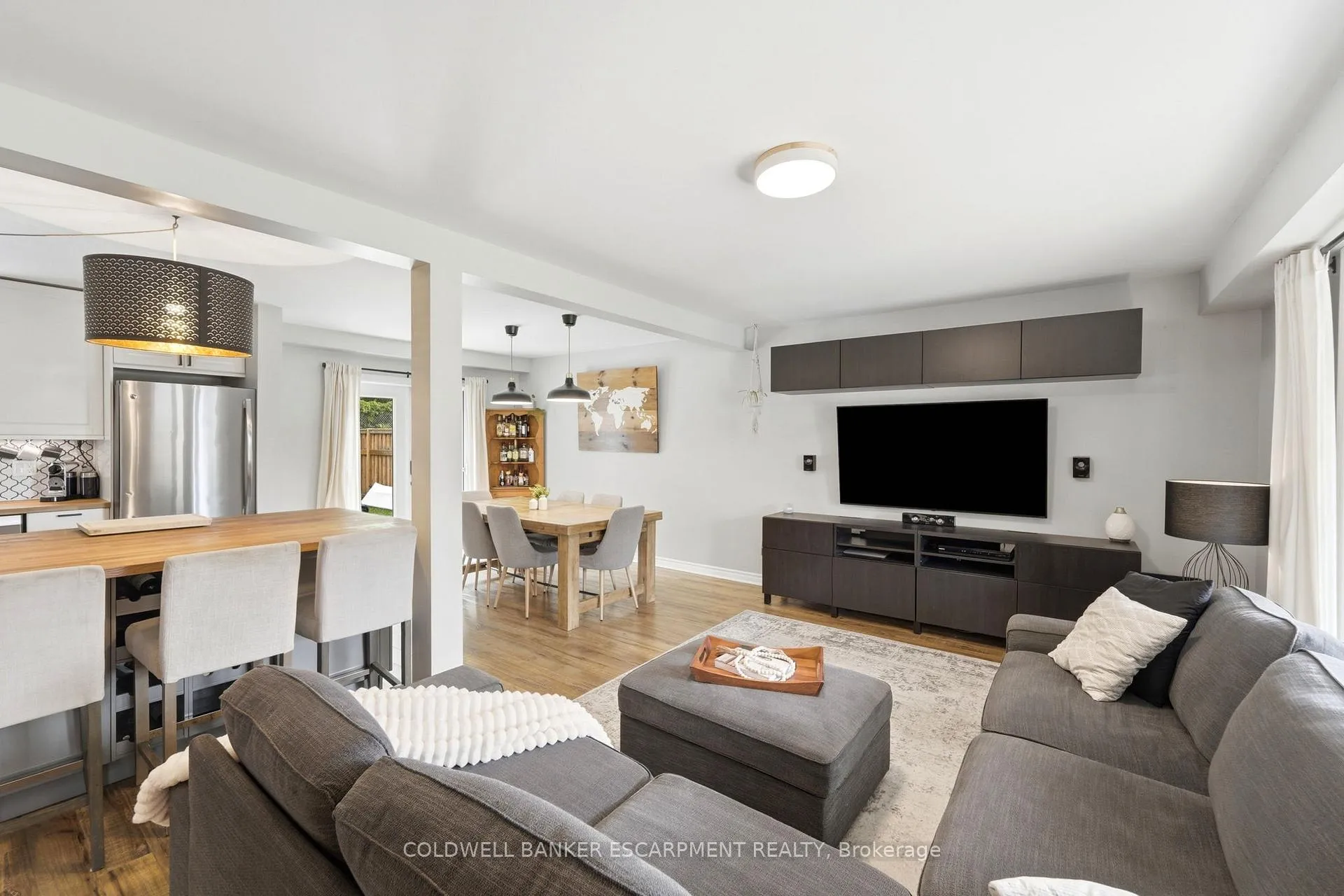 Photo 10 of 257 Kingham Road, Halton Hills, Acton — HOMEH