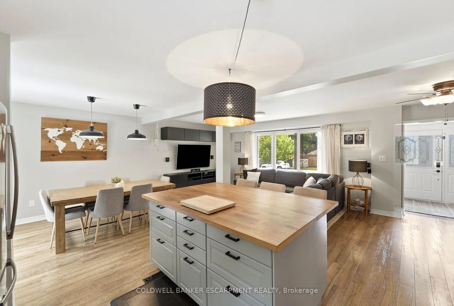 Photo 15 of 257 Kingham Road, Halton Hills, Acton — HOMEH