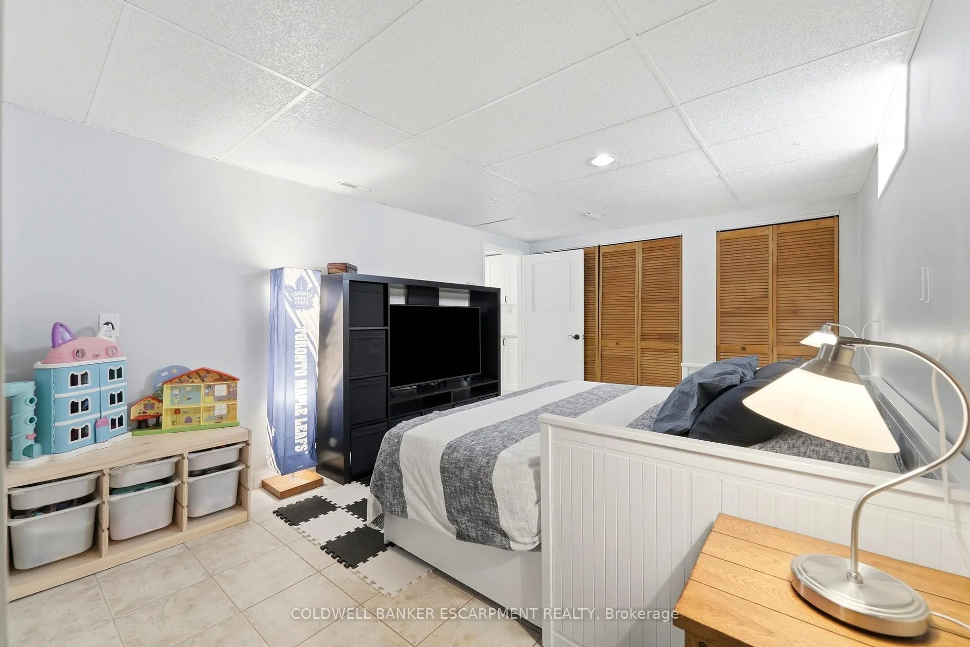 Photo 32 of 257 Kingham Road, Halton Hills, Acton — HOMEH