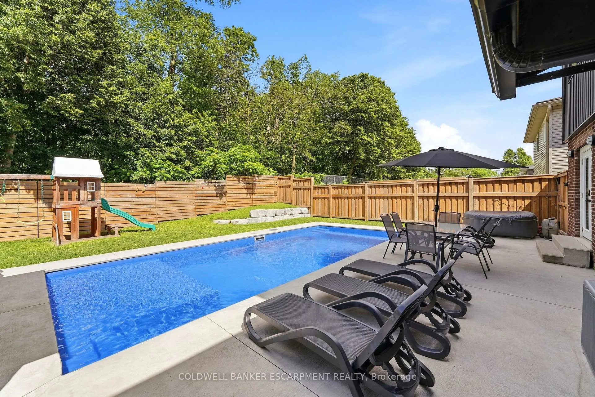 Photo 40 of 257 Kingham Road, Halton Hills, Acton — HOMEH