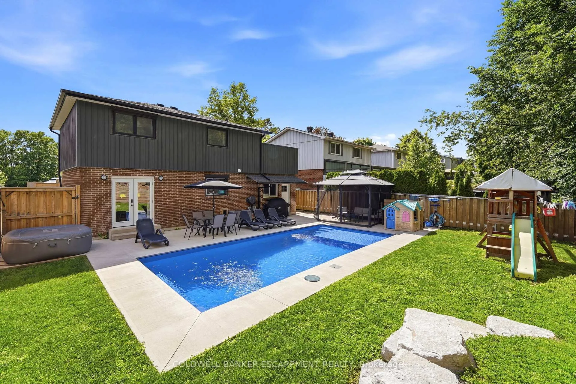 Photo 41 of 257 Kingham Road, Halton Hills, Acton — HOMEH