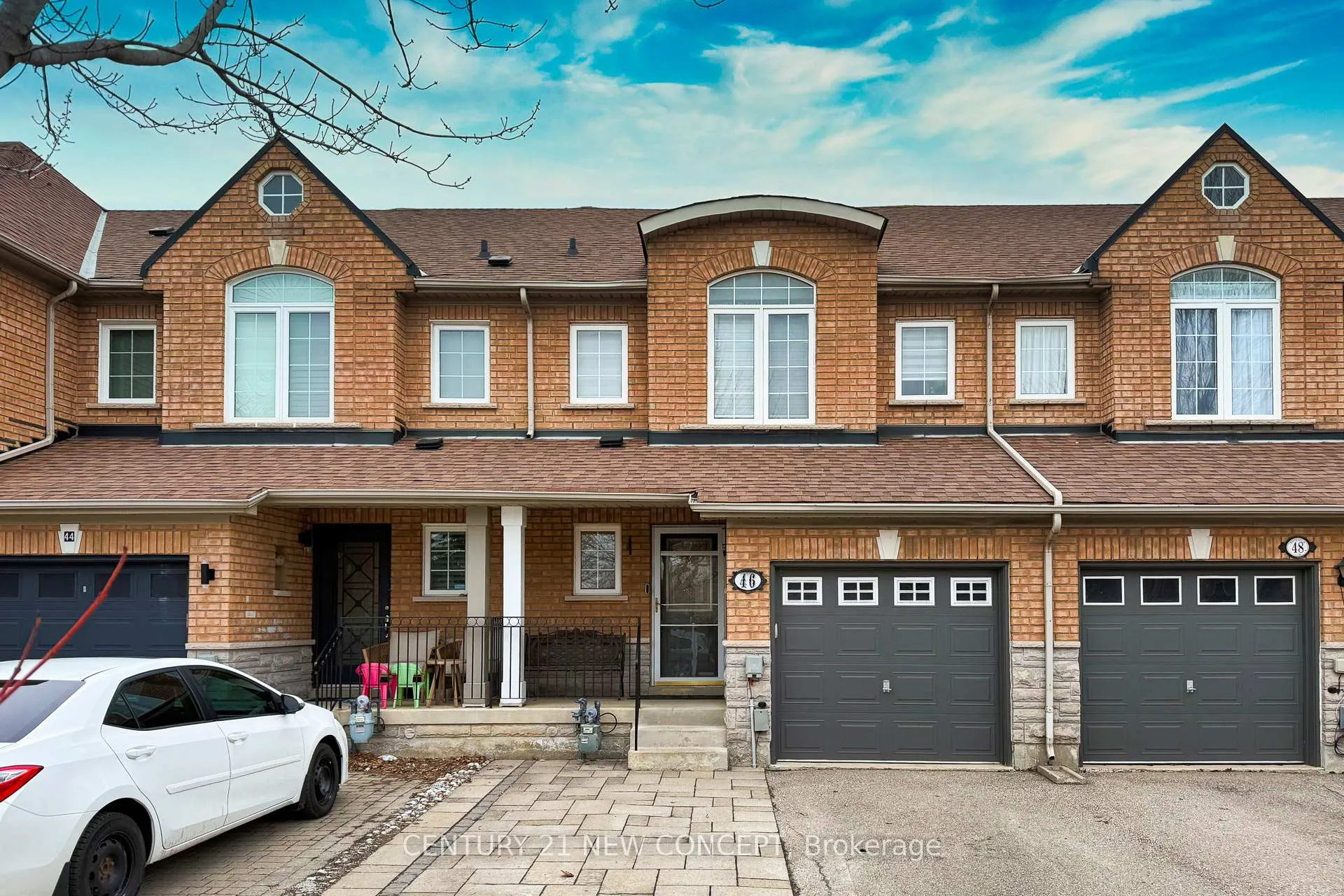Photo 3 of 46 Maple Sugar Lane, Vaughan, Patterson — HOMEH