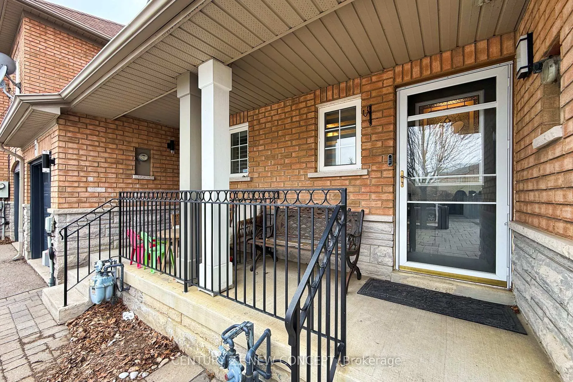Photo 5 of 46 Maple Sugar Lane, Vaughan, Patterson — HOMEH