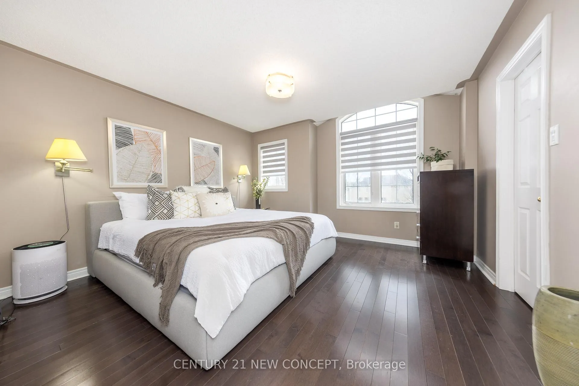Photo 23 of 46 Maple Sugar Lane, Vaughan, Patterson — HOMEH