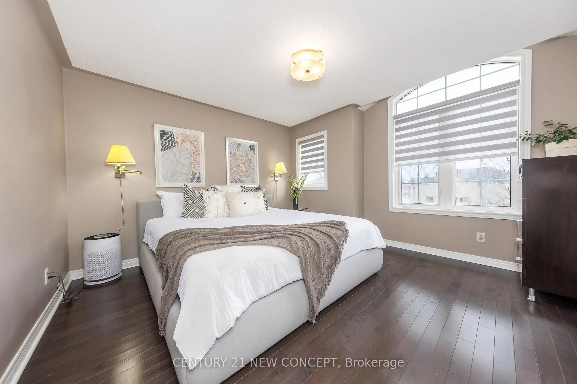 Photo 24 of 46 Maple Sugar Lane, Vaughan, Patterson — HOMEH
