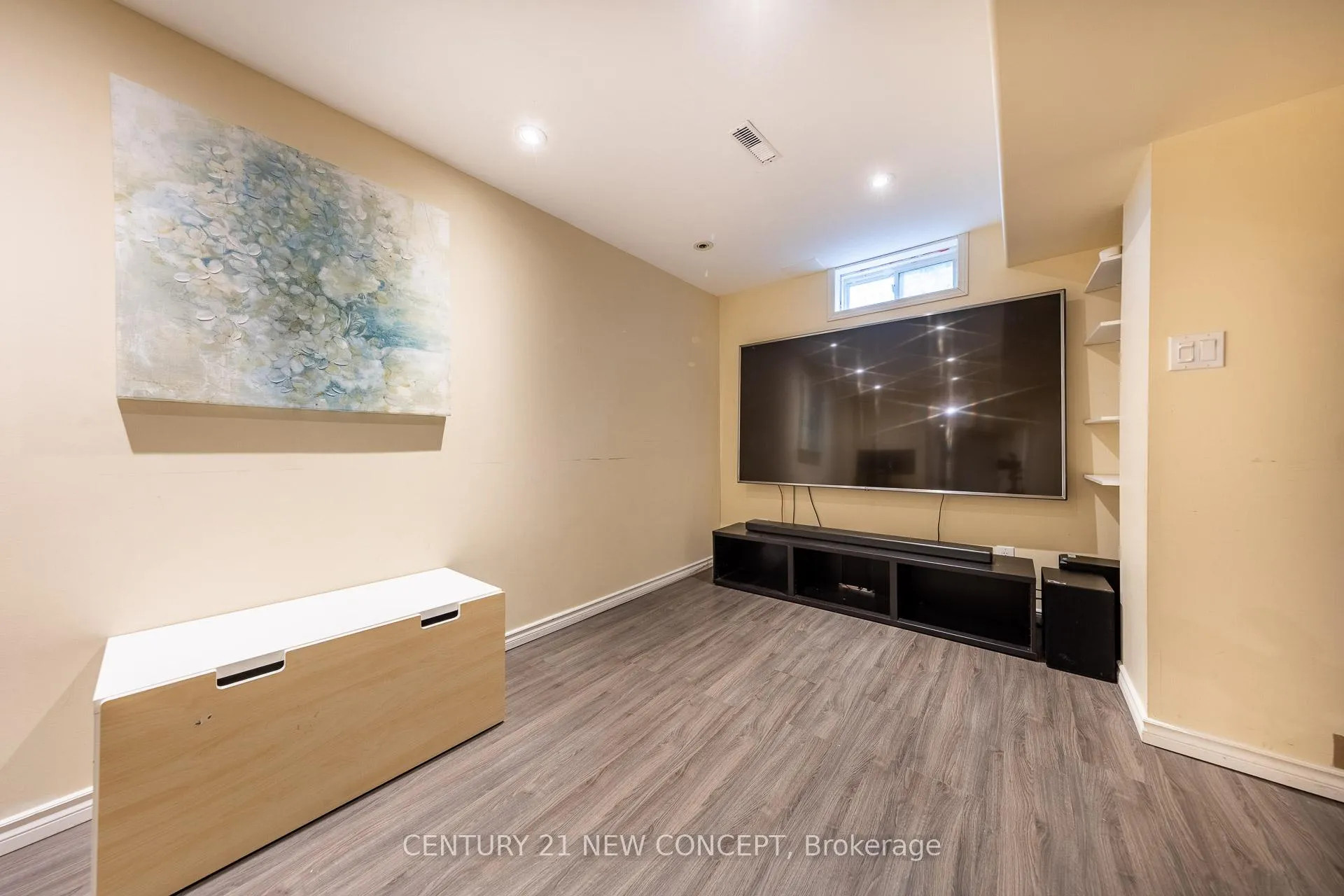 Photo 34 of 46 Maple Sugar Lane, Vaughan, Patterson — HOMEH