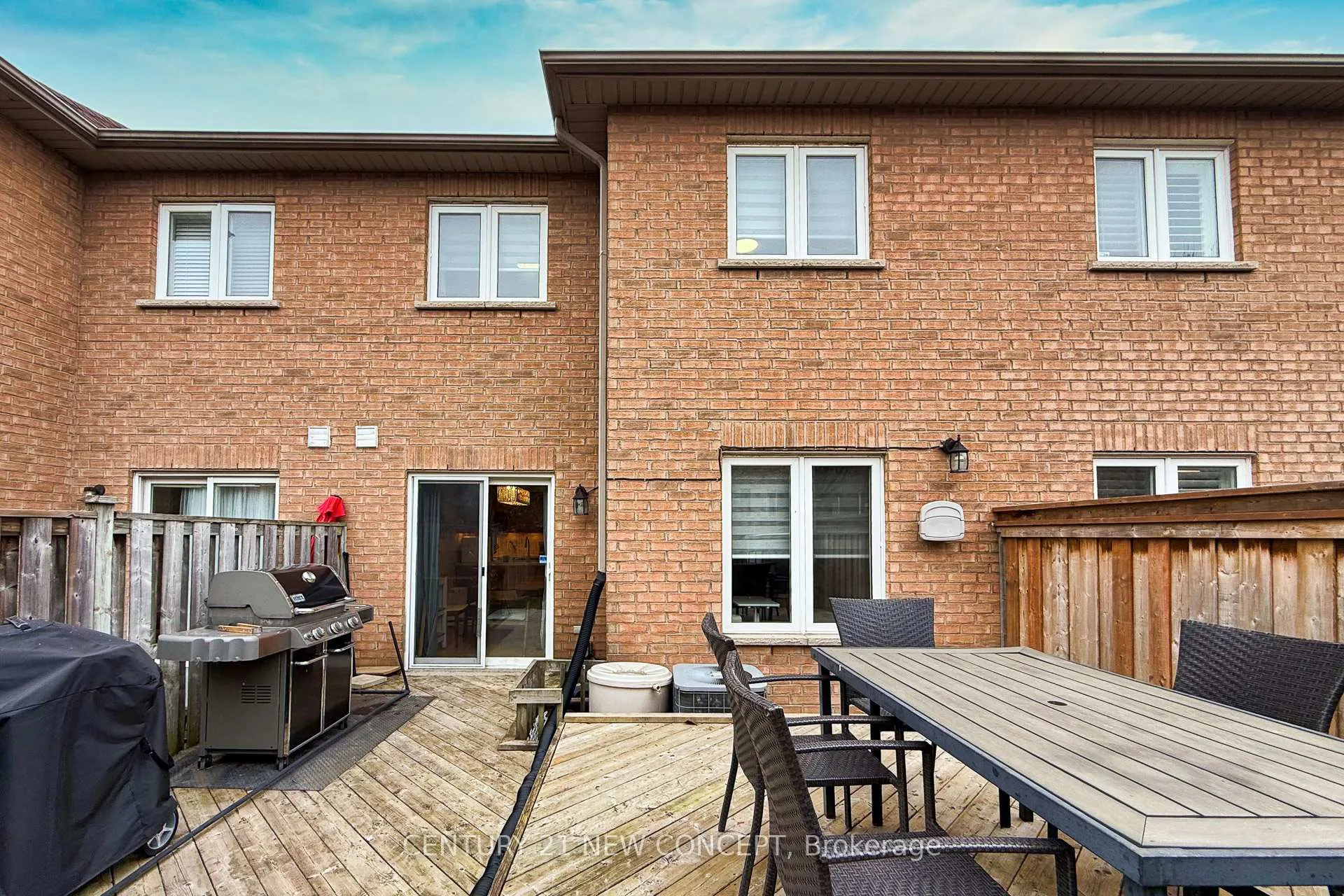 Photo 38 of 46 Maple Sugar Lane, Vaughan, Patterson — HOMEH