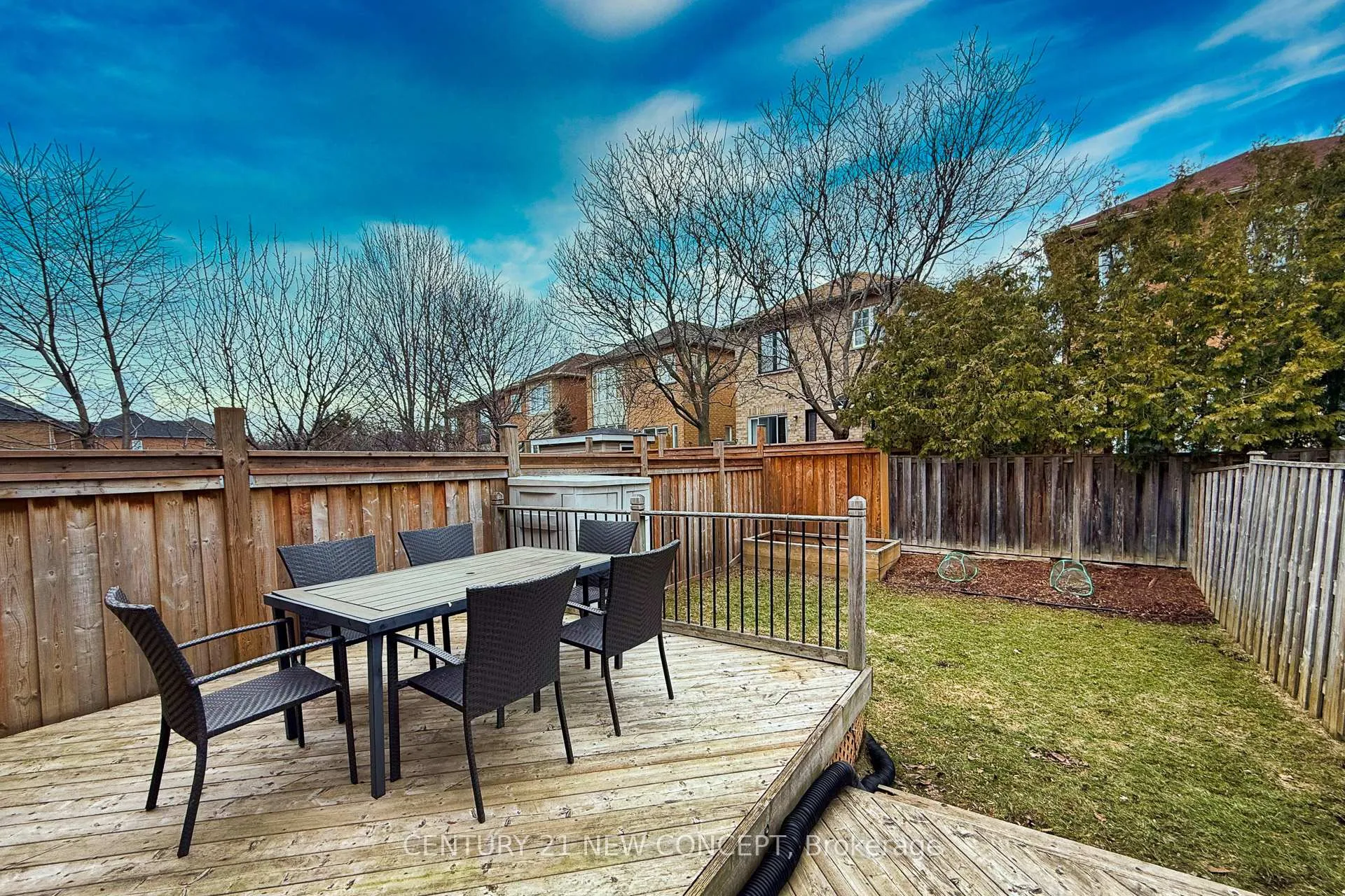 Photo 43 of 46 Maple Sugar Lane, Vaughan, Patterson — HOMEH