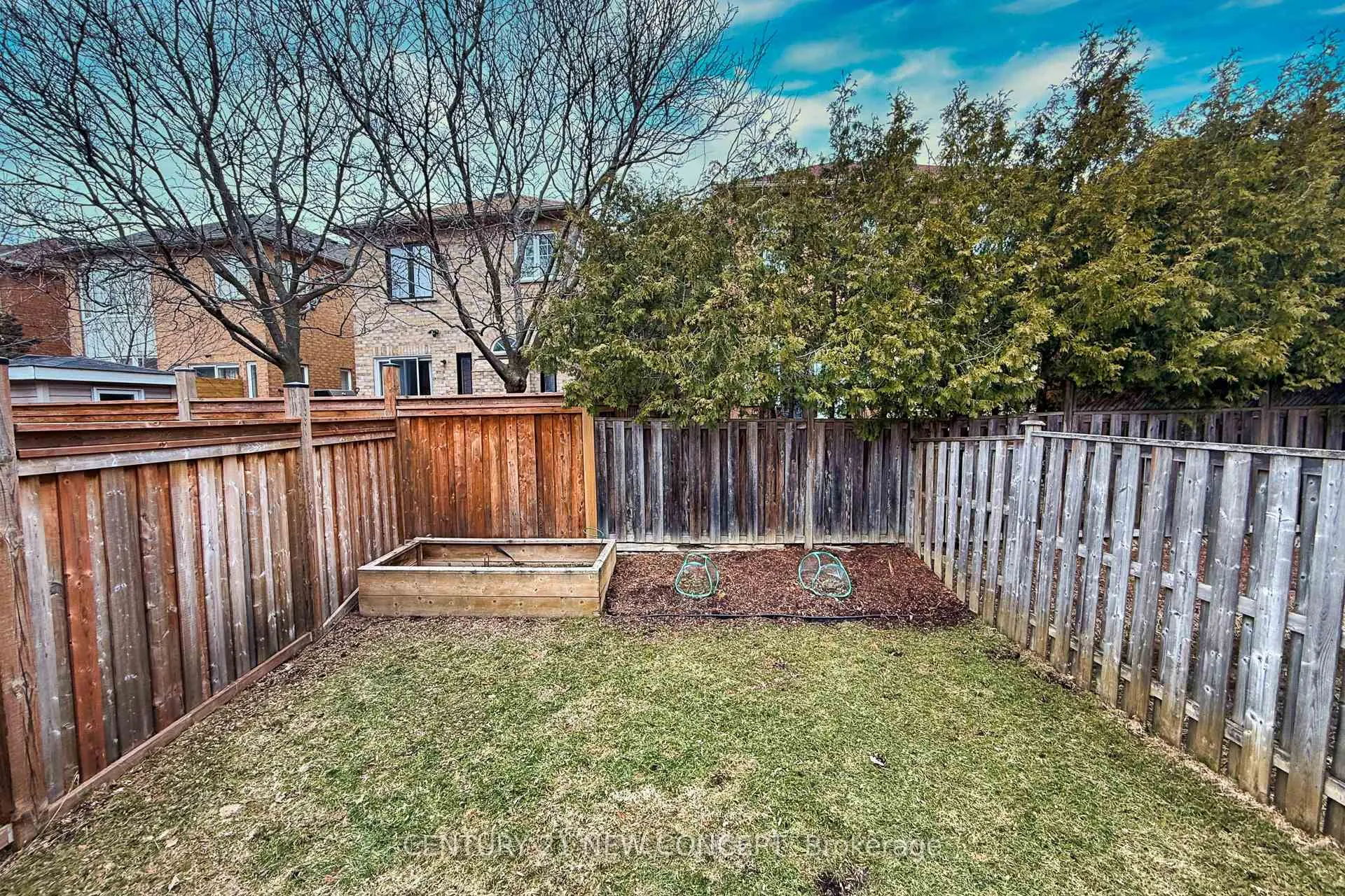 Photo 49 of 46 Maple Sugar Lane, Vaughan, Patterson — HOMEH