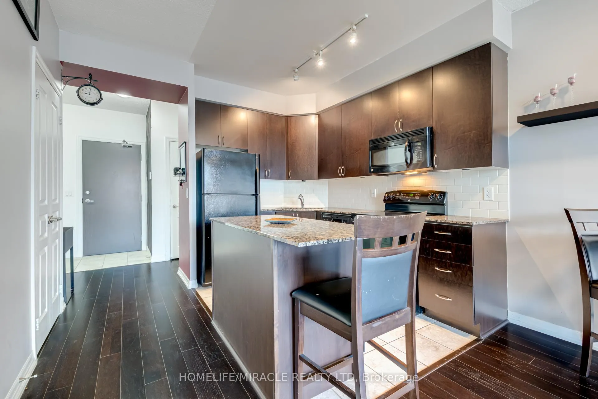 Photo 16 of Unit 502, 223 Webb Drive, Mississauga, City Centre — HOMEH