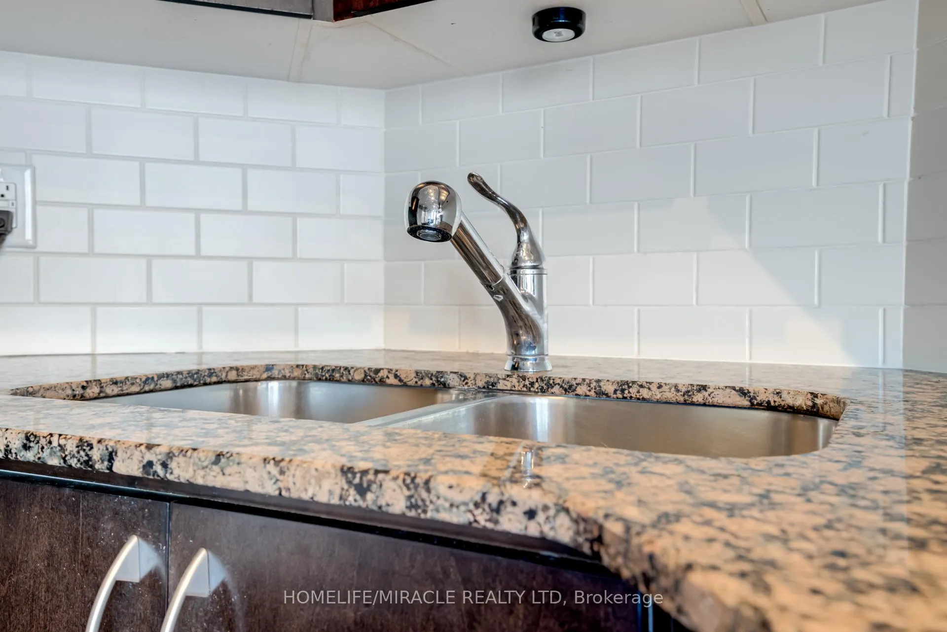 Photo 20 of Unit 502, 223 Webb Drive, Mississauga, City Centre — HOMEH