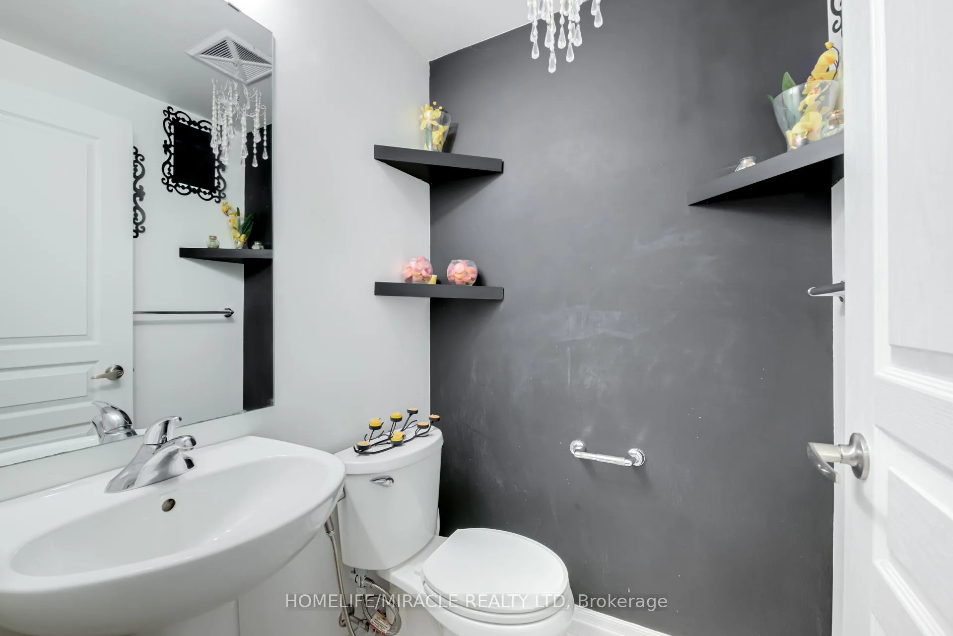 Photo 28 of Unit 502, 223 Webb Drive, Mississauga, City Centre — HOMEH