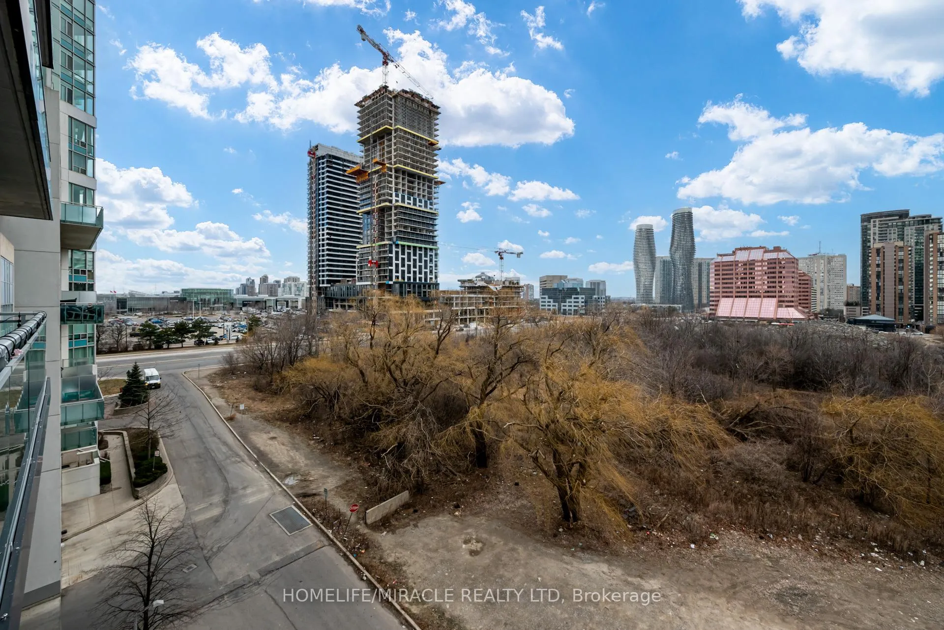Photo 32 of Unit 502, 223 Webb Drive, Mississauga, City Centre — HOMEH