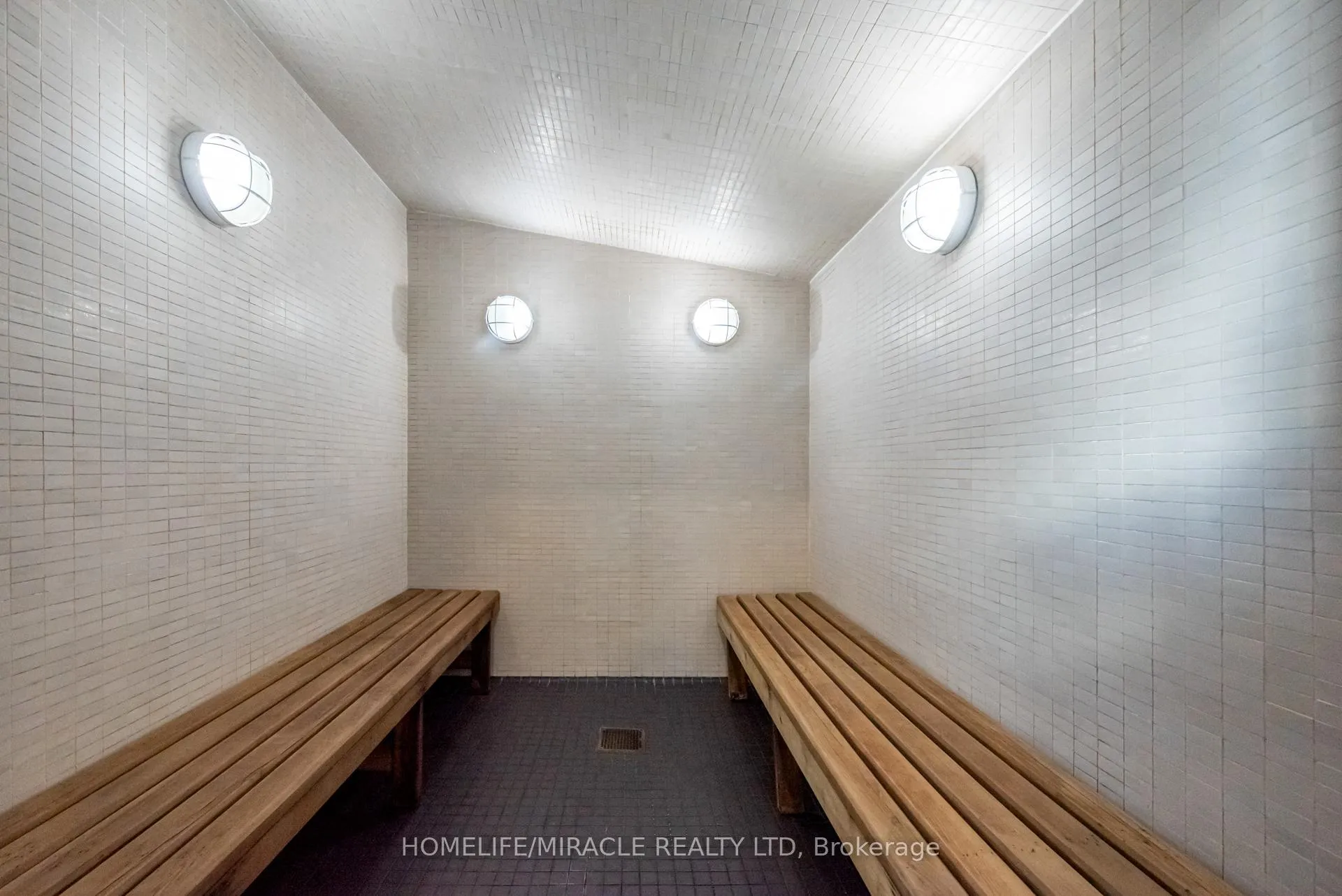 Photo 41 of Unit 502, 223 Webb Drive, Mississauga, City Centre — HOMEH