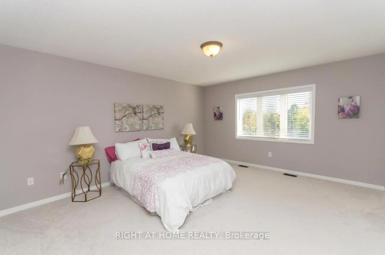Photo 14 of 3053 Janice Drive, Oakville, Glenorchy — HOMEH