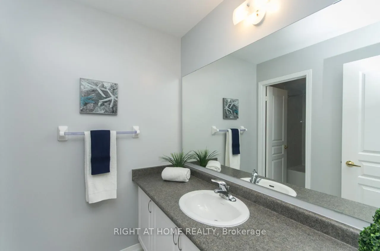 Photo 15 of 3053 Janice Drive, Oakville, Glenorchy — HOMEH