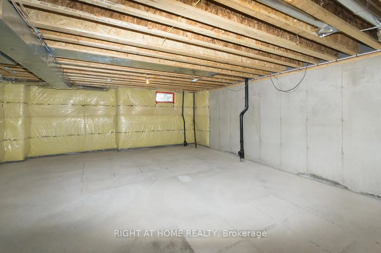 Photo 17 of 3053 Janice Drive, Oakville, Glenorchy — HOMEH