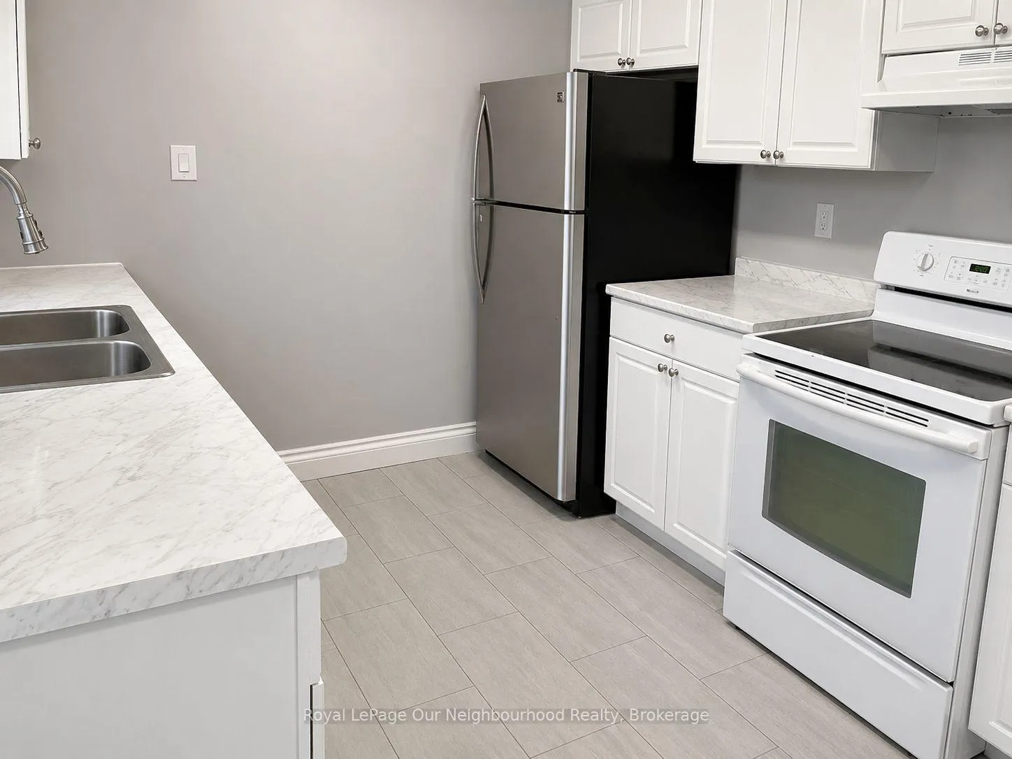 Photo 3 of Unit 1, 396 Fleetwood Drive, Oshawa, Eastdale — HOMEH