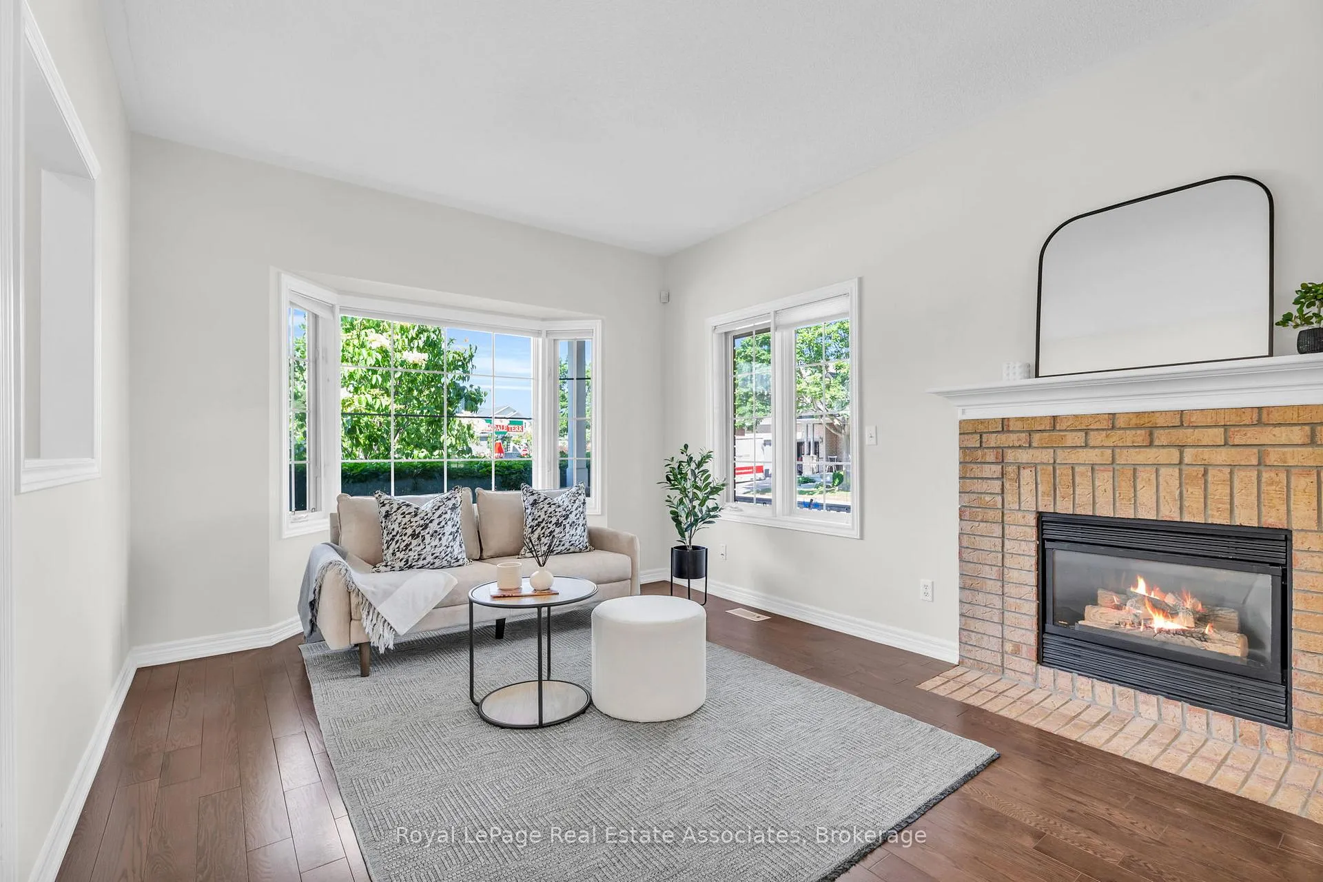 Photo 10 of Unit 12, 2 Larkdale Terrace, Brampton, Sandringham-Wellington — HOMEH
