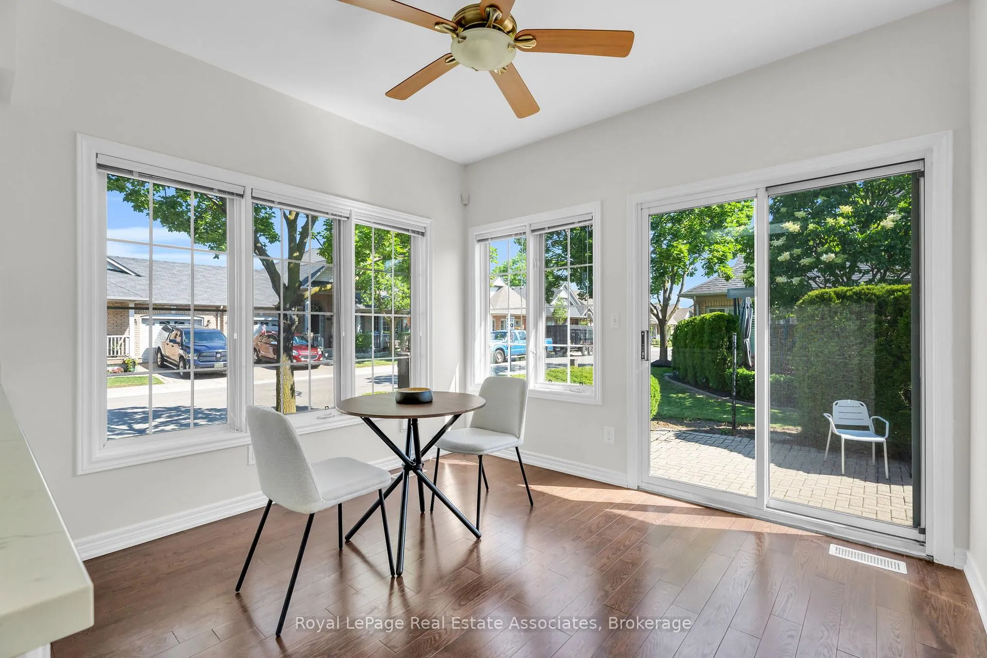 Photo 20 of Unit 12, 2 Larkdale Terrace, Brampton, Sandringham-Wellington — HOMEH