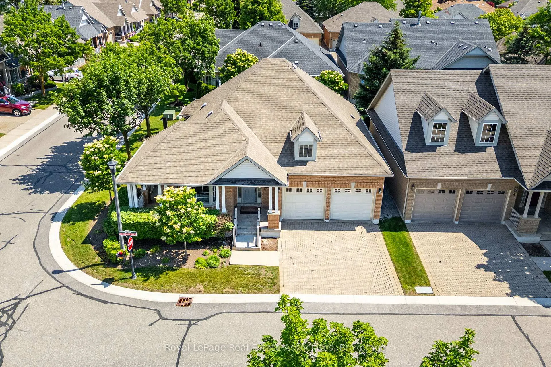 Photo 36 of Unit 12, 2 Larkdale Terrace, Brampton, Sandringham-Wellington — HOMEH