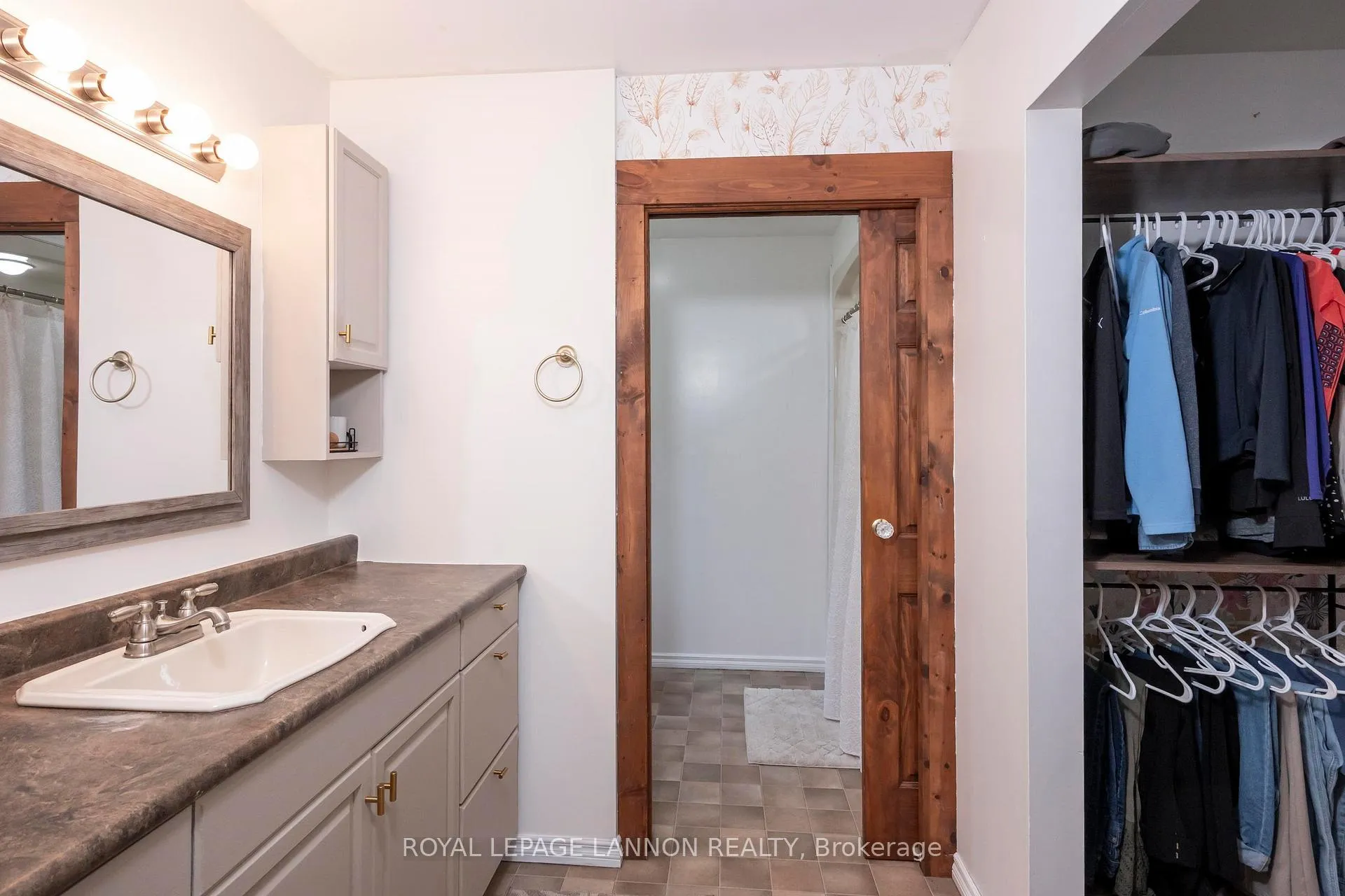 Photo 26 of 1862 Mackenzie Beach Avenue, Shuniah — HOMEH