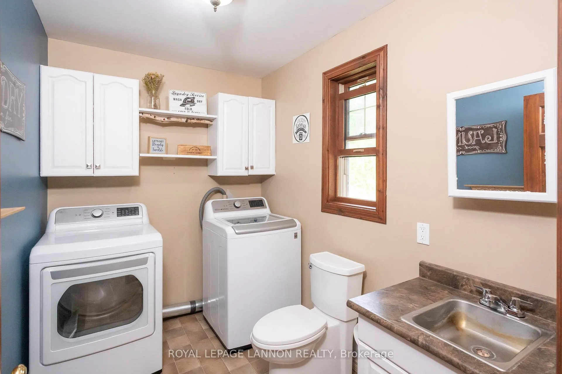 Photo 28 of 1862 Mackenzie Beach Avenue, Shuniah — HOMEH