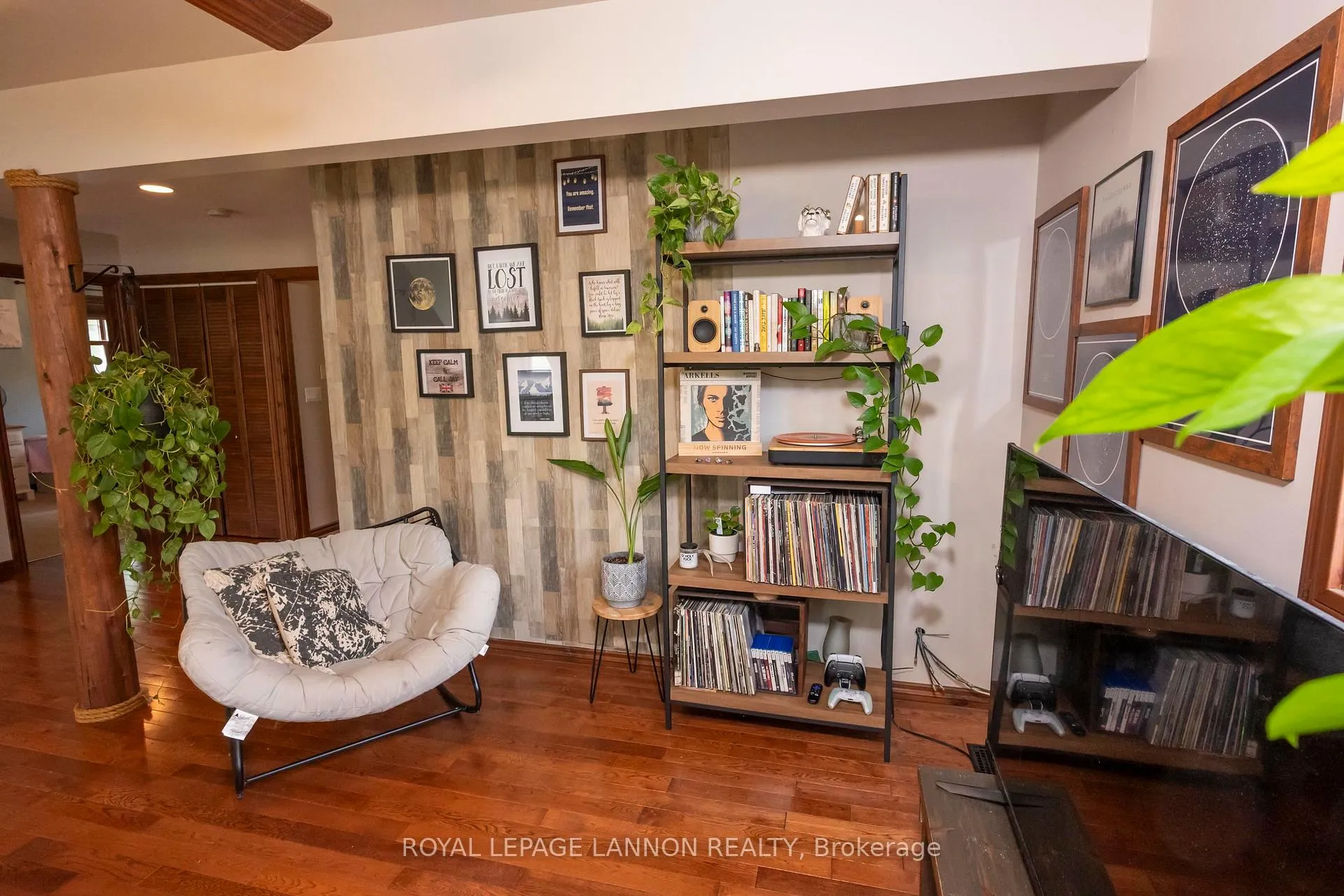 Photo 29 of 1862 Mackenzie Beach Avenue, Shuniah — HOMEH