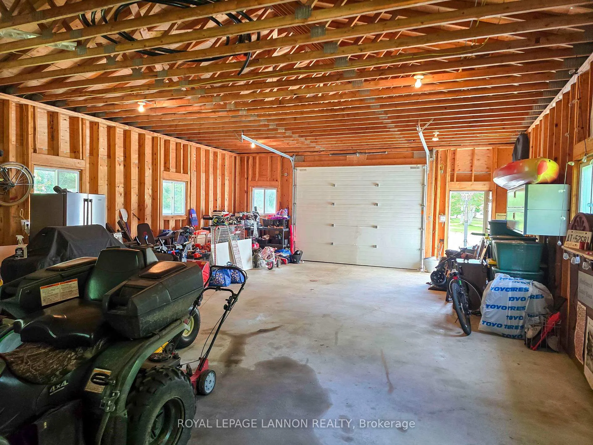 Photo 46 of 1862 Mackenzie Beach Avenue, Shuniah — HOMEH