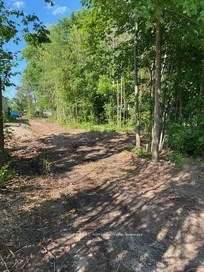 Photo 2 of 3365 Armand Avenue, Severn, Washago — HOMEH