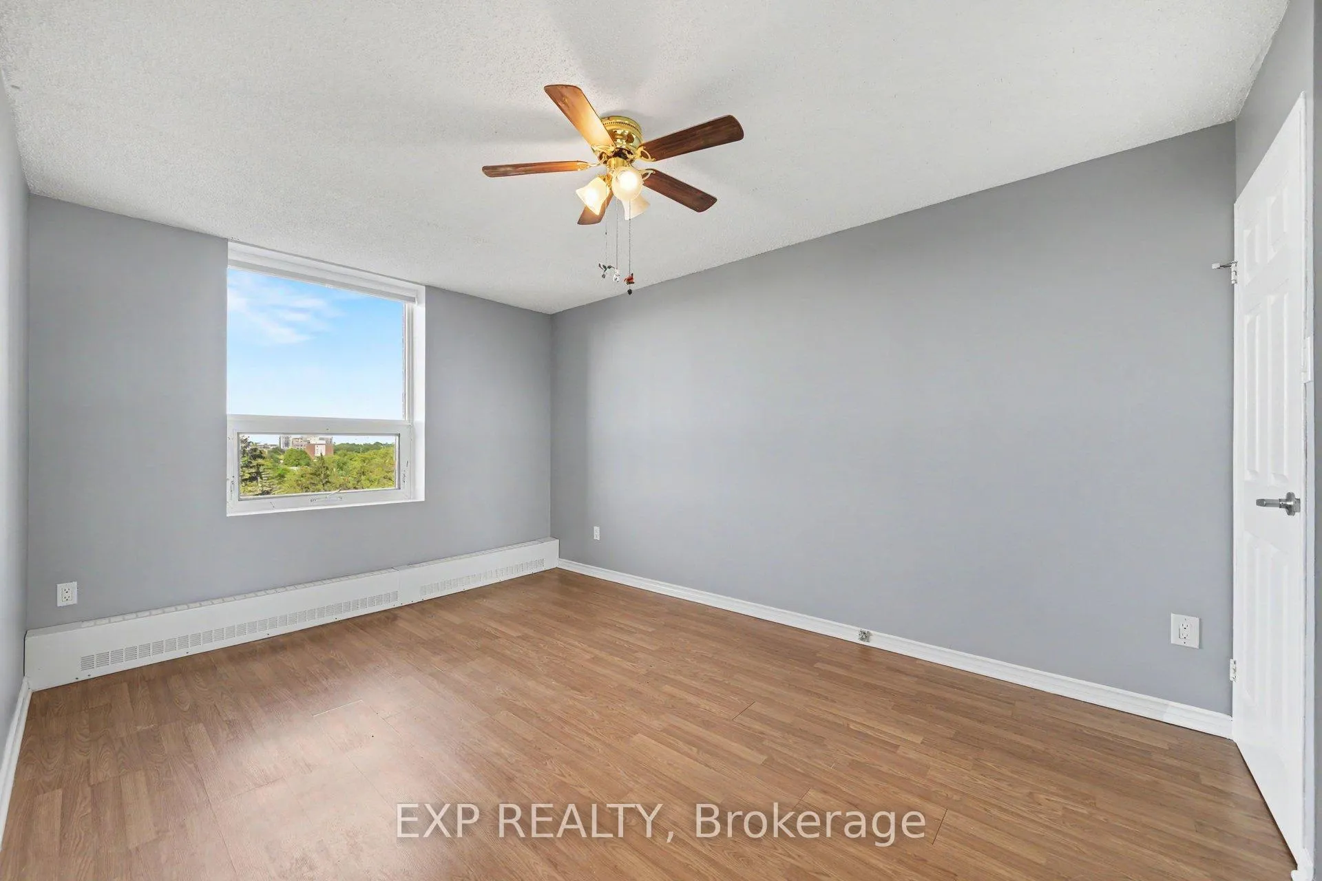 Photo 10 of Unit 802, 665 Bathgate Drive, Ottawa, Carson Meadows — HOMEH