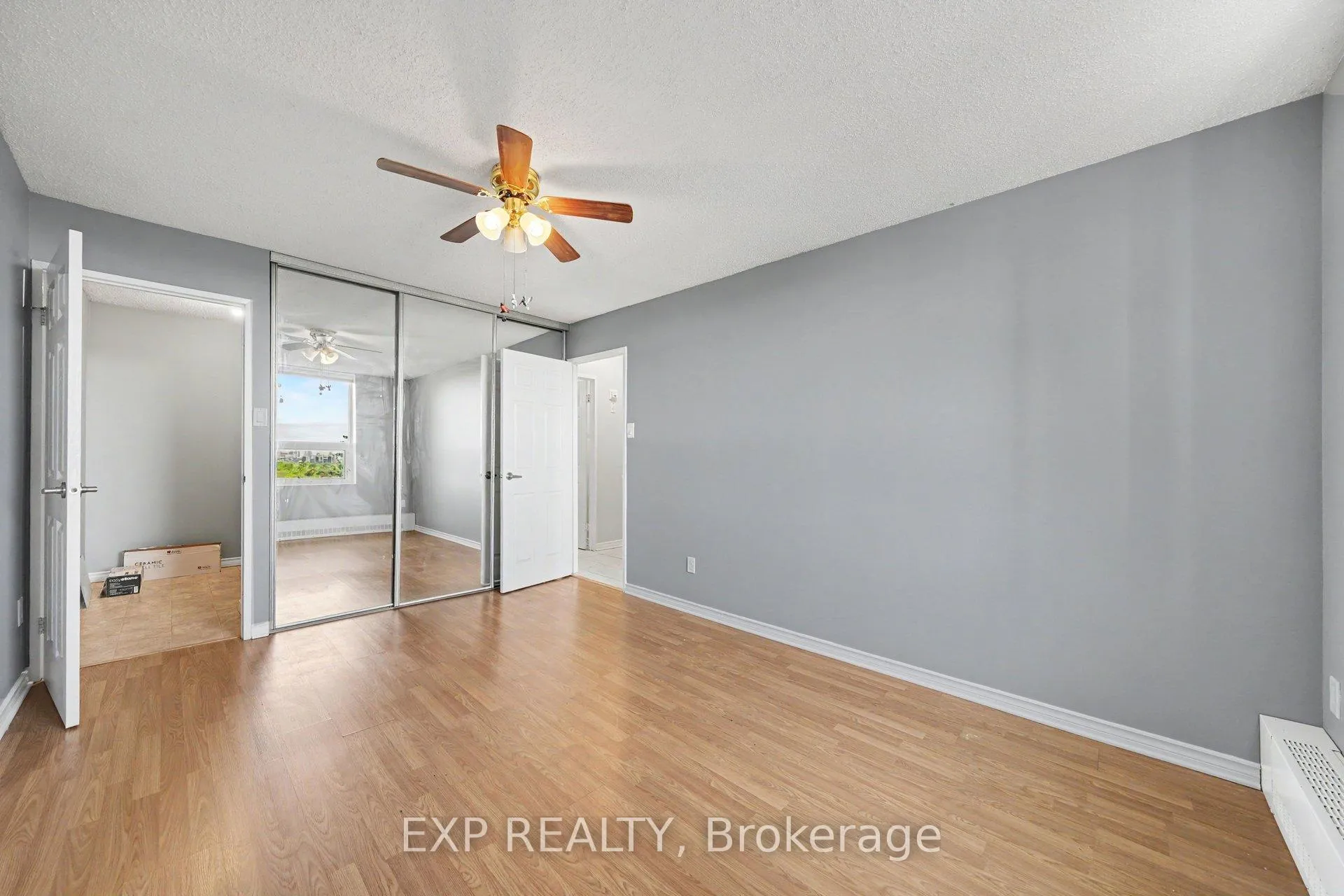 Photo 11 of Unit 802, 665 Bathgate Drive, Ottawa, Carson Meadows — HOMEH