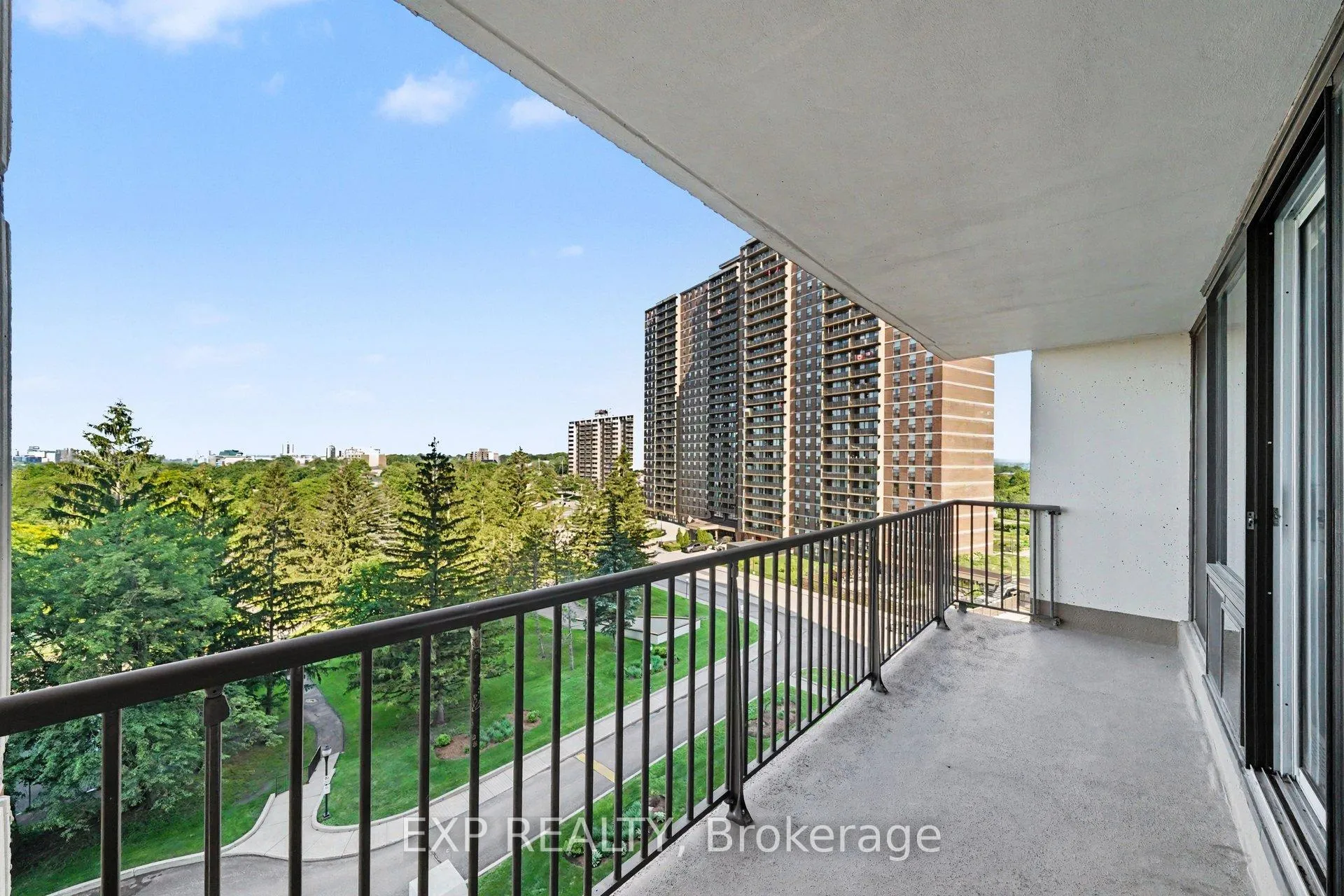 Photo 14 of Unit 802, 665 Bathgate Drive, Ottawa, Carson Meadows — HOMEH