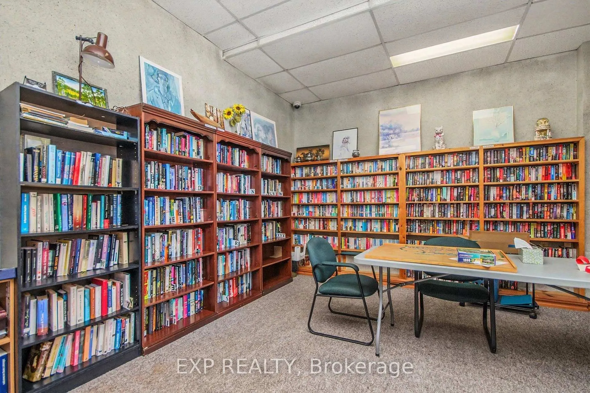 Photo 17 of Unit 802, 665 Bathgate Drive, Ottawa, Carson Meadows — HOMEH