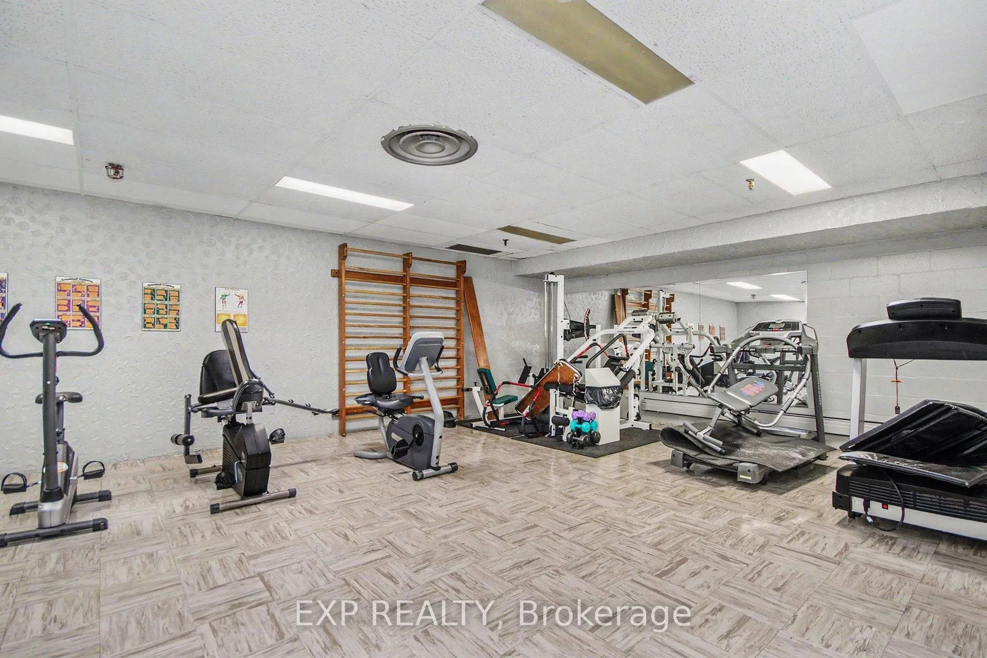 Photo 18 of Unit 802, 665 Bathgate Drive, Ottawa, Carson Meadows — HOMEH