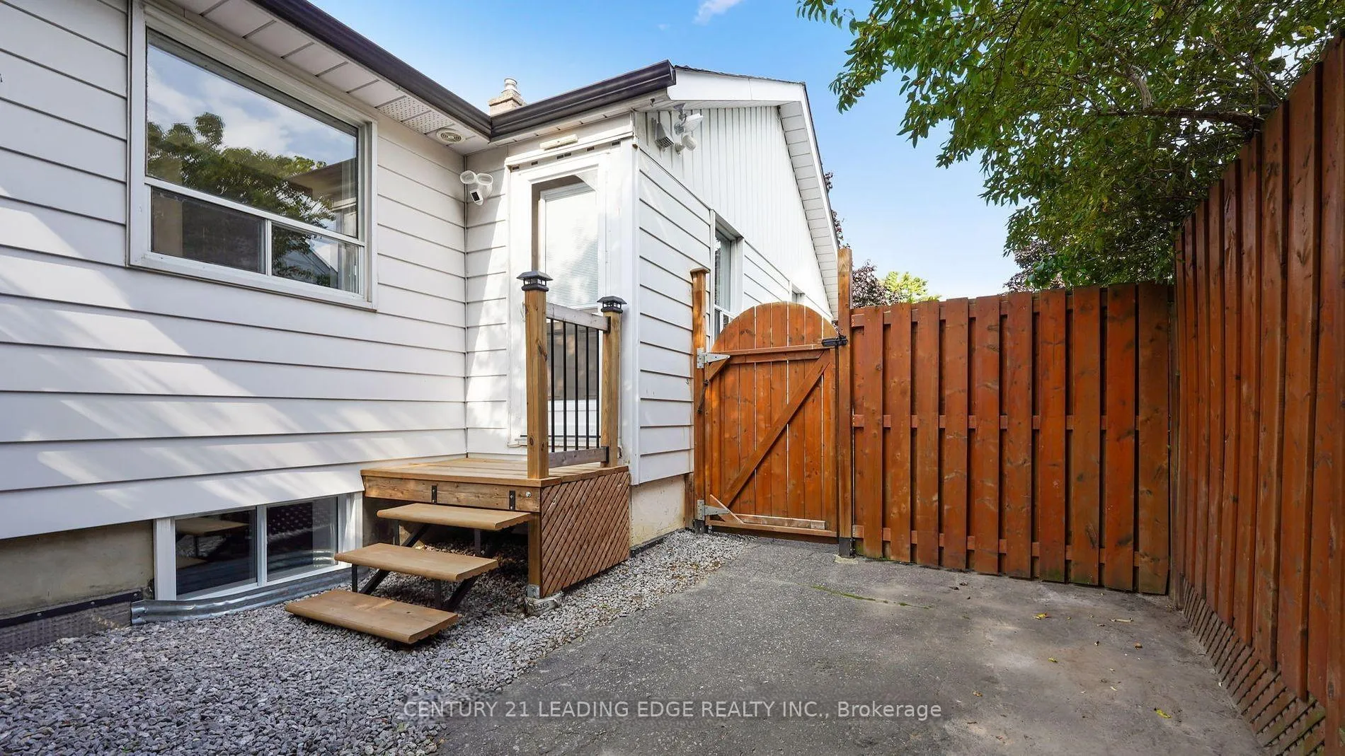 Photo 3 of Unit Bsmt, 128 Admiral Road, Ajax, South East — HOMEH