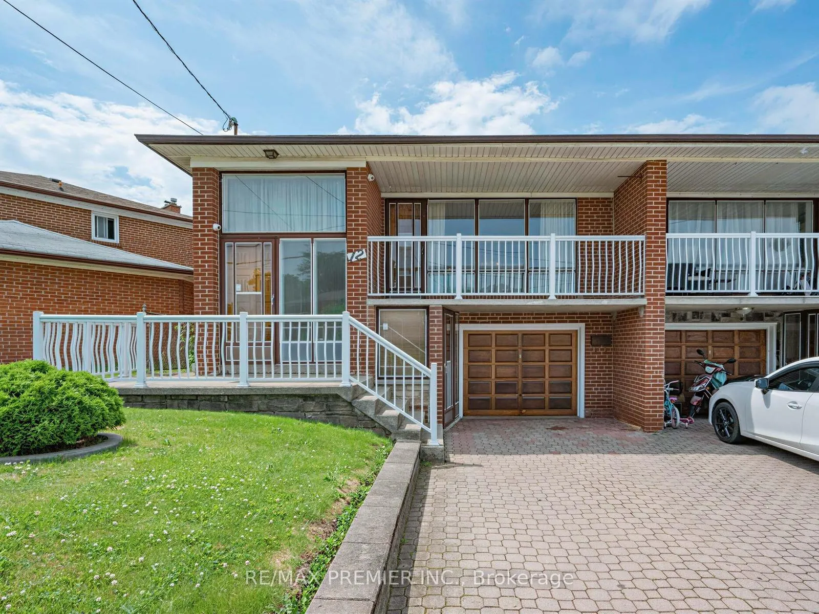 Front of 12 Goldcrest Boulevard