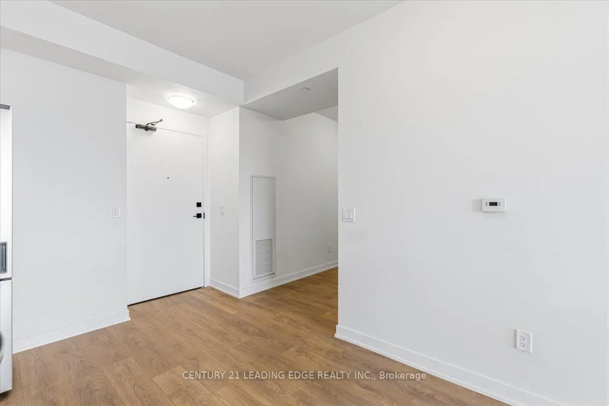 Photo 9 of Unit 2027, 498 Caldari Road, Vaughan, Concord — HOMEH