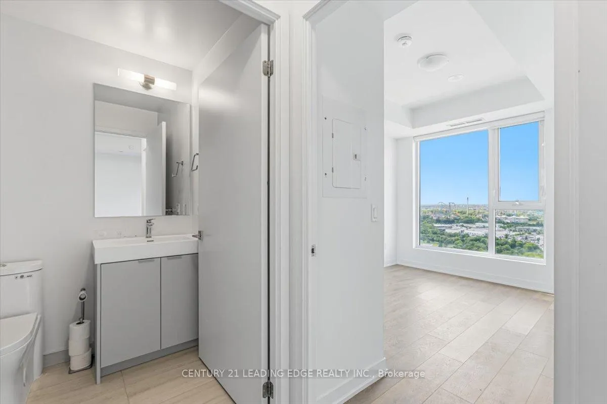 Photo 17 of Unit 2027, 498 Caldari Road, Vaughan, Concord — HOMEH