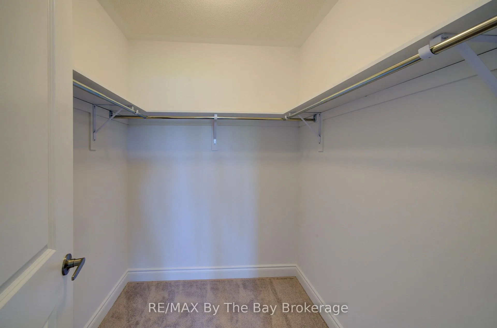 Photo 21 of 18 Amber Drive, Wasaga Beach — HOMEH