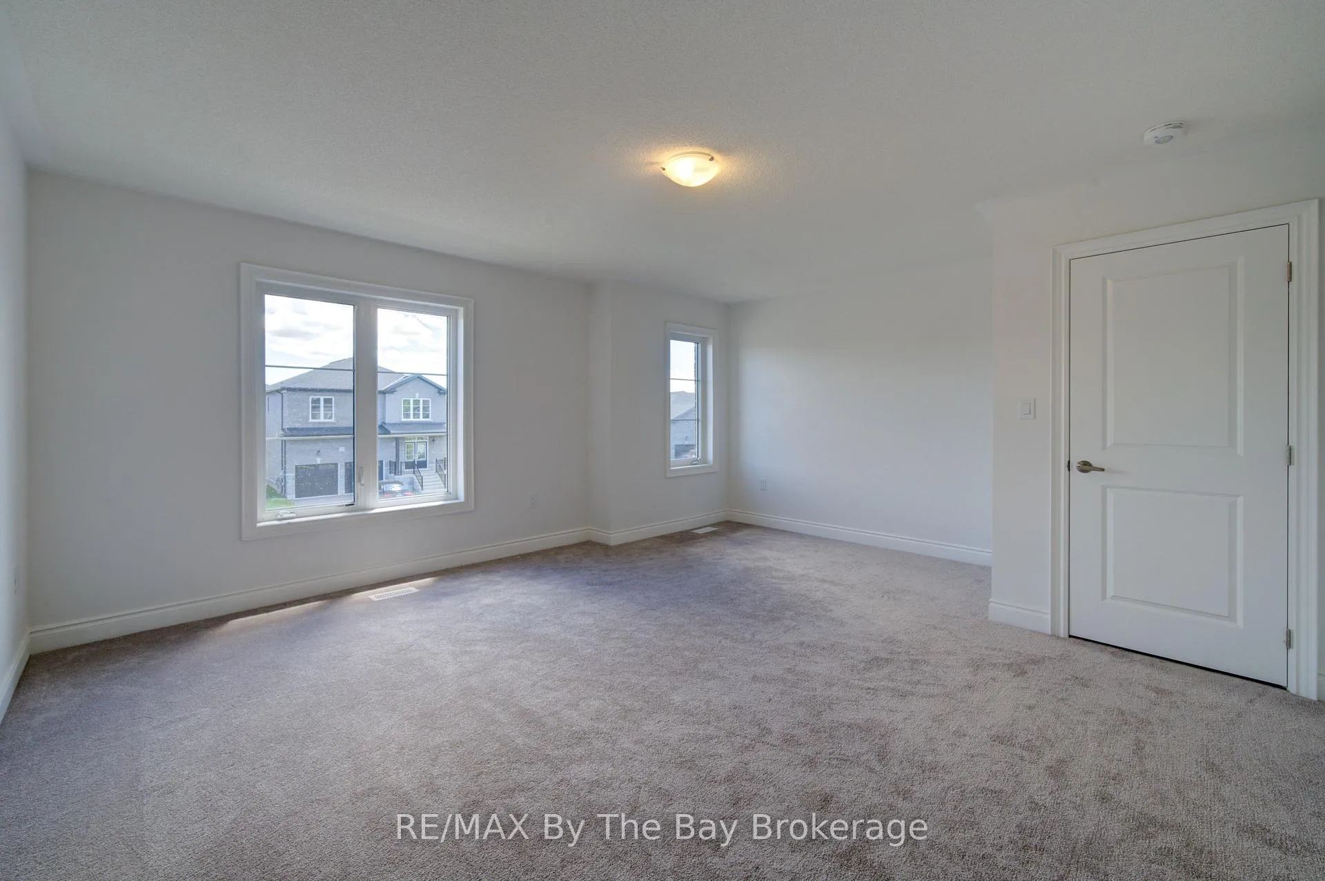 Photo 27 of 18 Amber Drive, Wasaga Beach — HOMEH