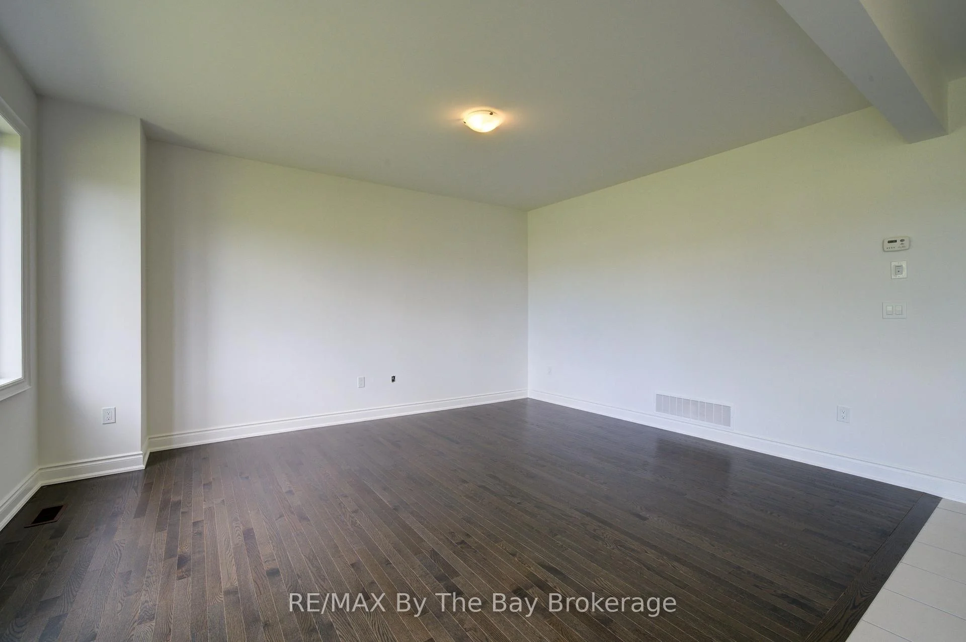 Photo 42 of 18 Amber Drive, Wasaga Beach — HOMEH