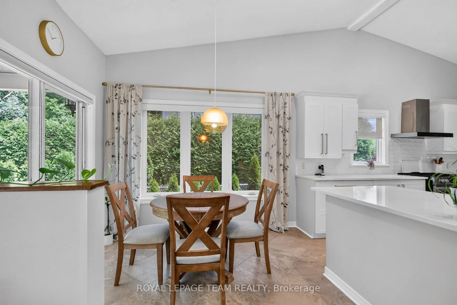 Photo 16 of 58 Forest Gate Way, Ottawa, Barrhaven East — HOMEH