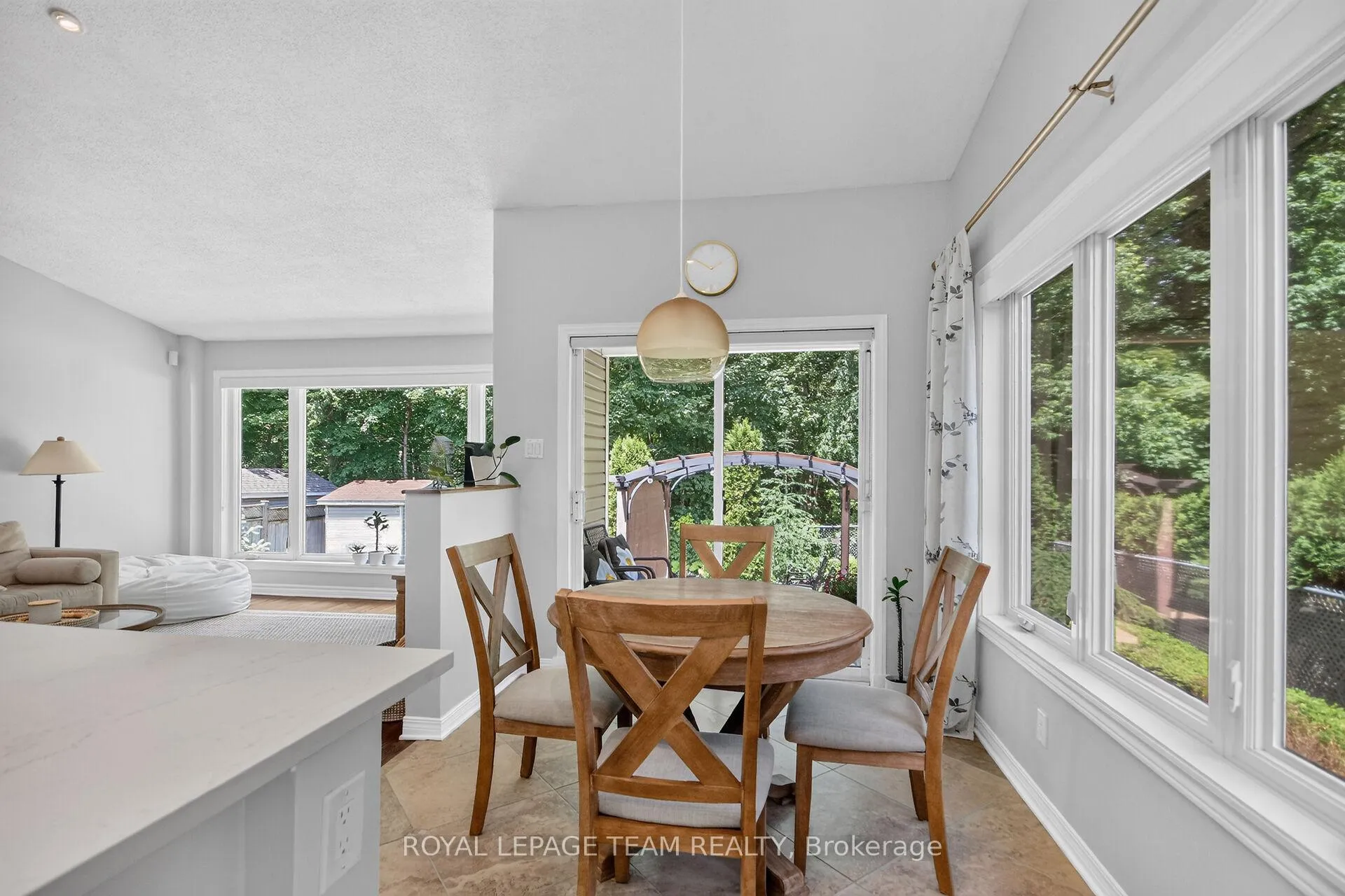 Photo 17 of 58 Forest Gate Way, Ottawa, Barrhaven East — HOMEH