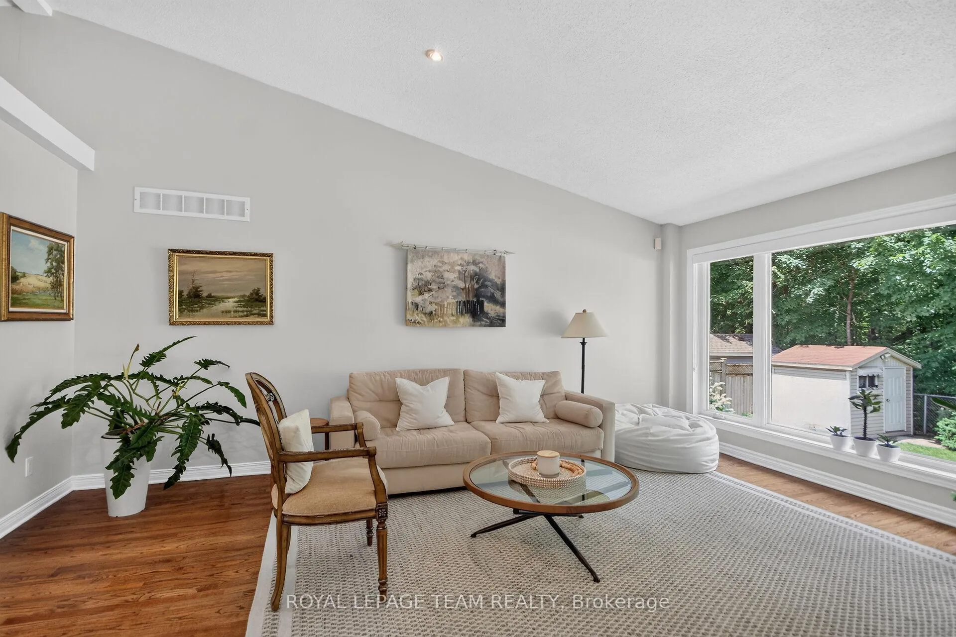 Photo 19 of 58 Forest Gate Way, Ottawa, Barrhaven East — HOMEH